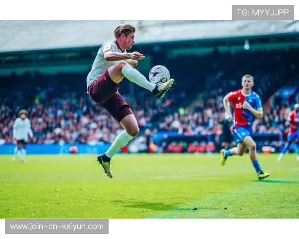 德布劳内外脚背传球穿透整条防线，助攻精彩绝伦——在日常训练中也能感受这一瞬间的力量