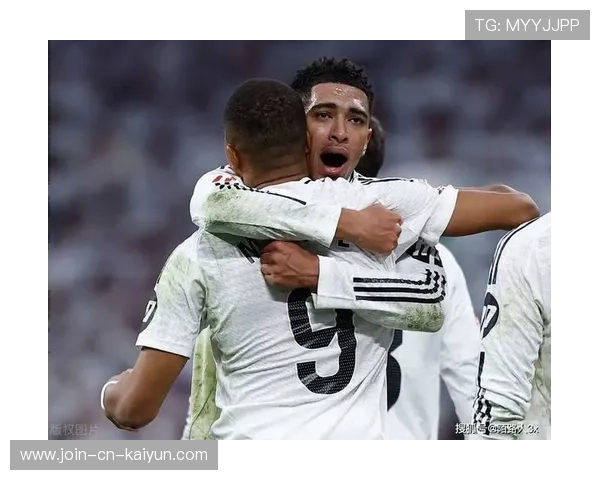 皇马贝林厄姆禁区冲击训练更果断,助力球队锋线再升级 皇马贝林厄姆禁区冲击训练更果断,助力球队锋线再升级